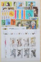 Omán, Jordánia, Kuvait, Szaúd-Arábia stb. összeállítás A4-es berakóban, benne kb 820 nagyrészt klf bélyeg