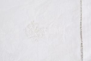 cca 15 darab antik textil szalvéta, közte monogramosak