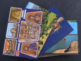 Kb. 100 db MODERN postatiszta külföldi város képeslap / Cca. 100 modern unused foreign town postcards