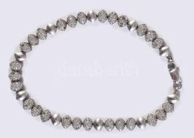 Ezüst (Ag) karkötő, h:19,5 cm, bruttó 8,5g