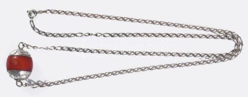 Ezüst (Ag) nyaklánc korall berakással, h: 60 cm, bruttó 10,3g