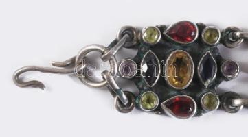 Ezüst (Ag) karkötő, drágakövekkel, citrin, topáz, gránát, peridot, bruttó 42g