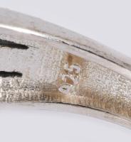 Ezüst (Ag) gyűrű szintetikus rubinnal, m.58, jelzet, bruttó 4,25g