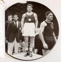 Nicola Chandler Hajas Attila: Az Olimpia világa. Bp., 2008, Nemzeti Tankönyvkiadó. Olimpikonok autog...