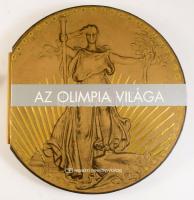 Nicola Chandler Hajas Attila: Az Olimpia világa. Bp., 2008, Nemzeti Tankönyvkiadó. Olimpikonok autog...