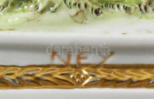 Porzellanmanufaktur Kister Napóleon és Joachim Murat lovas figurák, jelzett, 1-1 sérüléssel, hiánnya...