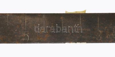 Nagyméretű vas mérleg. cca 1850-1880, h. 80 cm