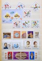 Nagy modern magyar tétel: gyűjteményrészek, több példányos tételek 11 db nagyon jó minőségű A/4 és 1...