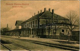 Párkánynána, Párkány-Nána, Parkan-Nána, Parkan, Stúrovo; vasútállomás. Miklósy Gyula kiadása / railway station