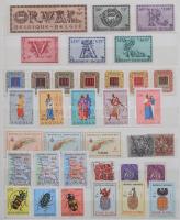 Érdekes vegyes külföldi tétel, néhány száz bélyeg 8 lapos közepes berakóban