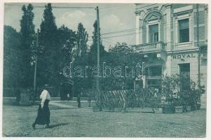 Szamosújvár, Gherla; Sétatéri főbejáró, Royal szálloda. Todorán Endre kiadása / promenade entrance, hotel + "K.u.k. Militärzensur Kolozsvár" (Rb)