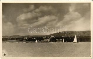 1931 Balatonfüred, Balaton part részlet, Klubház és prímási nyaraló, vitorlás, villa. Magyar Rotophot r. t. (EK)