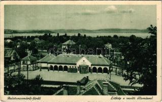 1942 Zamárdi, Balatonzamárdi fürdő, Vasútállomás, háttérben Tihany, látkép. Monostory György kiadása (EK)