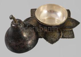 Argentor ezüstözött körte alakú fedeles edény, üveg betéttel, jelzett, m: 14 cm