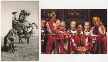 15 db régi és modern magyar folklór képeslap vegyesen / 15 pre-1945 and modern Hungarian folklore po...