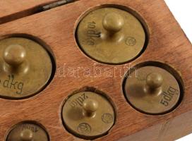 Súlykészlet, komplett réz, fa dobozban. 15 cm