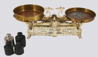 Astra konyhamérleg, öntöttvas, réz tányérokkal, súlyokkal