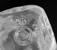 Grauer Likőr dobókockákat formázó likőrös üveg, hibátlan, m: 24,5 cm. Ritka!