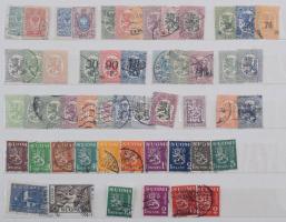 Vegyes külföldi bélyegek 1 db közepes és 1 db A4-es berakóban