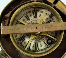 cca 1890-1910 Bécsi bakteróra / járőr óra, bőr tokjával, fogója javított, kulccsal, működik