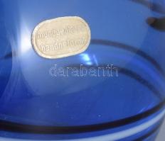 Német pilleüveg váza, jelzett, anyagában színezett, hibátlan, m: 16 cm