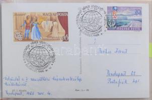 2 db Levélberakó, benne alkalmi és köznapi küldemények kevés külföldi