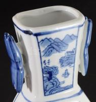 Kínai pagoda mintás váza, jelzett, hibátlan, m: 19,5 cm