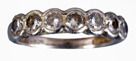 Ezüst (Ag) gyűrű kövekkel, jelzett, méret: 53, bruttó: 2,7 g