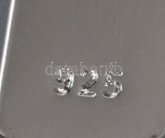 Ezüst (Ag) pancer karkötő véshető középrésszel, jelzett, h: 18,5 cm, 32,2 g