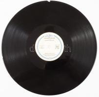 12 db vegyes magyar és külföldi bakelit lemez, "His Master's Voice" albumban, az albu...