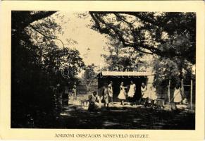 1930 Budapest XIV. Amizoni országos magyar nőnevelő intézet, kerti munka, hátoldalon meghívó. Amerik...