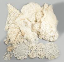 Doboznyi vegyes csipketerítő tétel, nagyobbak is