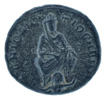 Római Birodalom 310-311 / II. Maximinus / Siscia / Nummus(?) bronz. Polgári kiadás, a nagy keresztén...