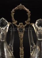 Szecessziós ezüstözött olaj-ecet kínáló szett, csiszolt üvegekkel, m: 26 cm