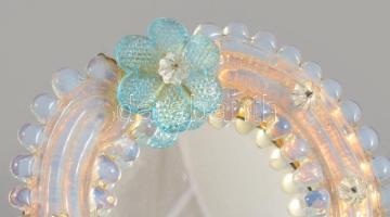 cca 1950 Velencei üveg díszítéses tükör, opalitüveg, d: 12 cm