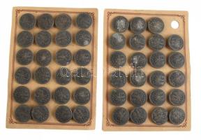 47 darabos antik osztrák sasfigurás gomb szett, d: 2 cm