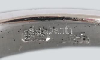 Koktélgyűrű fehérarany 14 K, kék zafirral (1,98ct) és gyémánttal (14 dbb, 0,32ct) brilliáns csiszolá...