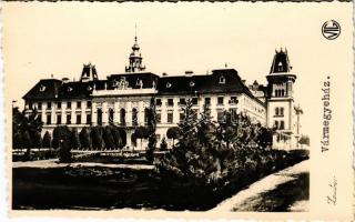 Zombor, Sombor; Vármegyeház. Foto Vig / town hall. photo
