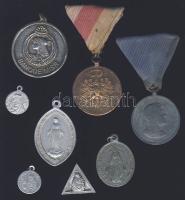 Vegyes tétel: 1940. "Erdélyi részek felszabadulásának emlékére" fém emlékérem T:3, Ausztria Br "Tirol emlékérem 1914-18" T:2 + 5 klf katolikus medál (Madonna, első szent áldozás emlékére)+ egyiptomi medál