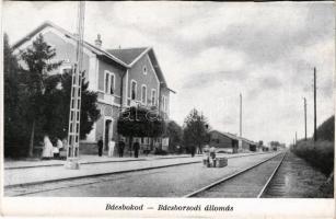 Bácsbokod, Bikity-Borsód; Bácsbokod-Bácsborsód vasútállomás. Békei fotó (vágott / cut)