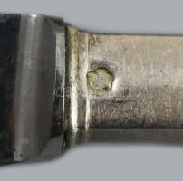 6 darab ezüst (Ag) nyelű kés, jelzett, Bécs, 1872-1922, 800 ezrelékes ezüst, h: 25 cm