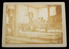 cca 1910 Lupény, Erdély, vasúti híd, vasútállomás, fatelep, templom, bányabejárat, stb., Adler Mór, ...