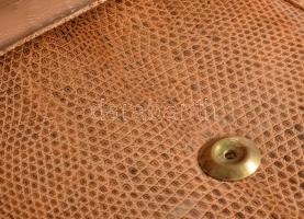 Kígyóbőr mintás női táska szép állapotban 31x20 cm