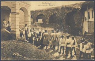 Nagyszeben Saxon peasants going to church