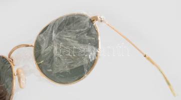 Ray Ban napszemüveg, tokban