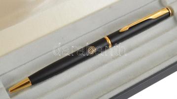 Quill golyóstoll és Parker golyóstoll