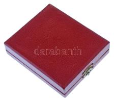 Kő András, Lepies György, Peterdi Pál, Sass Tibor, Serényi Péter: Az Újpesti Dózsa 30 éve. 1950-1980...