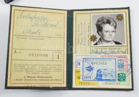 19 db vegyes igazolvány, közte tanácstag-igazolvány, leckekönyv, MÁV igazolványok, stb