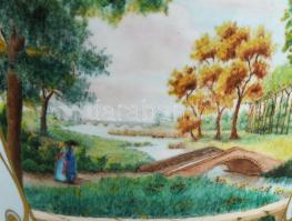 Cristina Bertaiola, Valeggio porcelán nagyváza, kézzel festett, jelzett, kopással, kis repedésvonall...