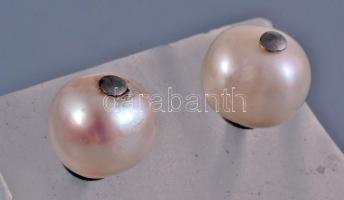 Ezüst (Ag) stekkeres fülbevaló pár, gyönggyel, jelzett, bruttó 2,2g